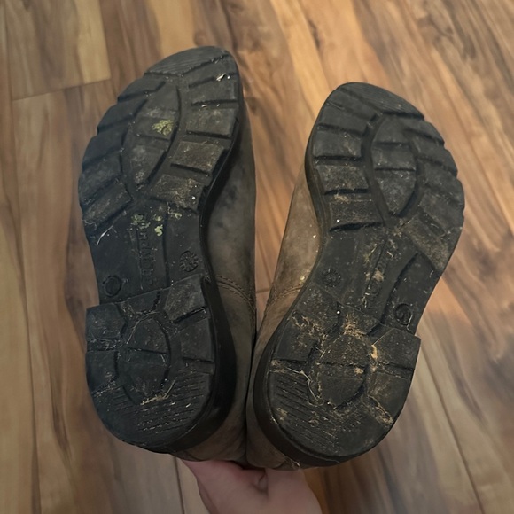 Blundstone Distressed Brown Leather Chelsea Boots - Picture 3 of 3